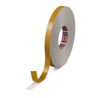Dobbeltklæbende tape, TESA 4957, 19 mm, x 25.00 m, samlet tykkelse 1100 µm, kernediameter: 76 mm, Rulle, polyethylen-skum, Akryl, hvid, kasse a 16 ruller, palle a 768 ruller